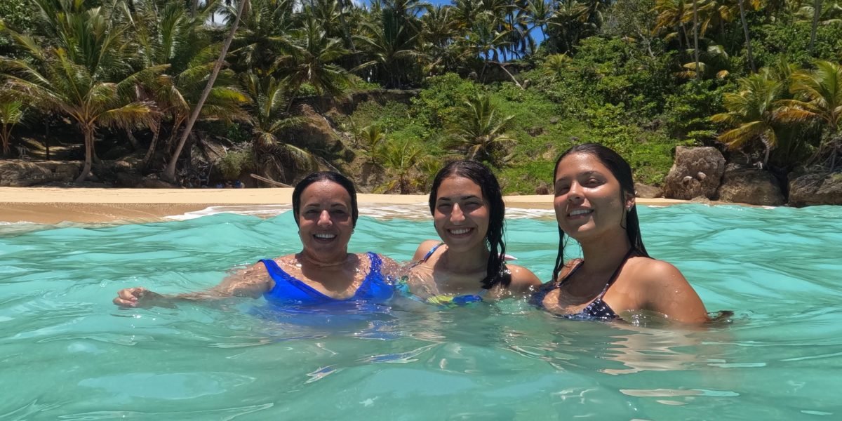 https:/tour/blue-lagoon-and-7-diferent-places/